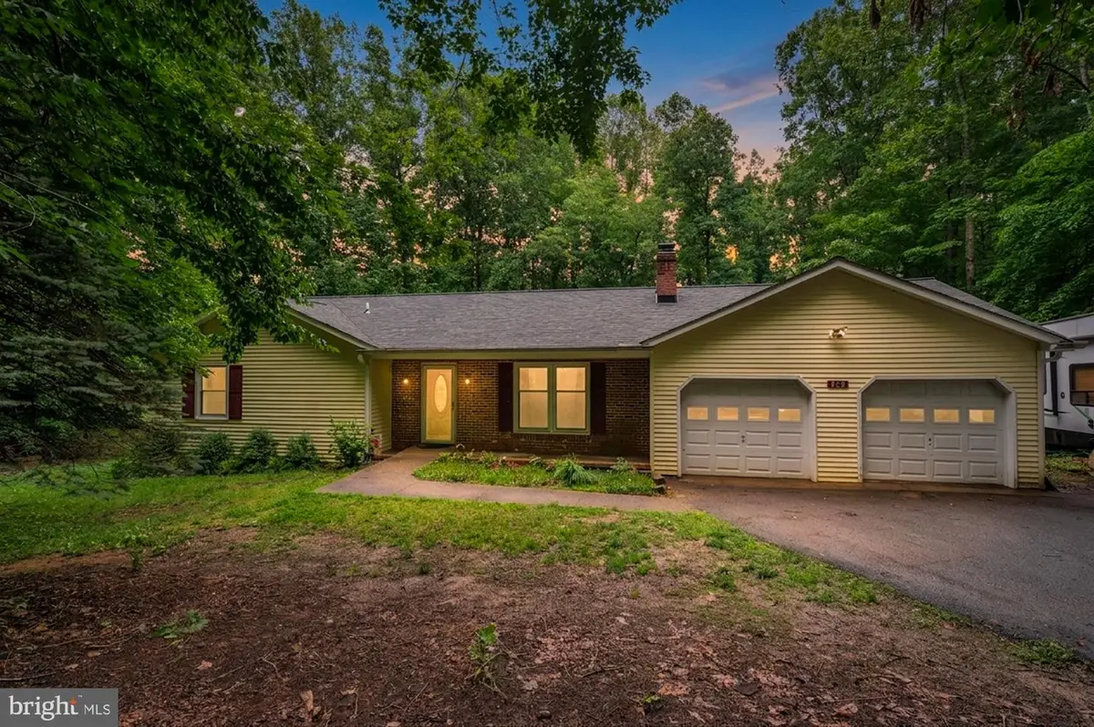 679 Cropp Rd, Fredericksburg, VA 22406 - #1