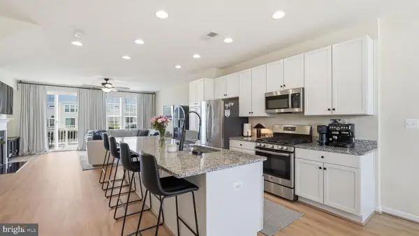 438 Boxelder Dr #103, STAFFORD, VA 22554