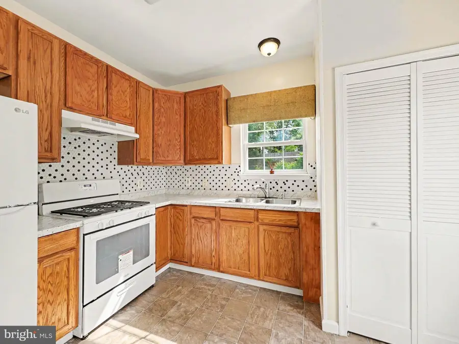 12 Townes Pl, Fredericksburg, VA 22405 - #3