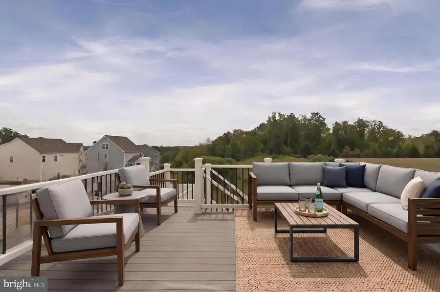 995 Aspen Rd, Stafford, VA 22554 - #3