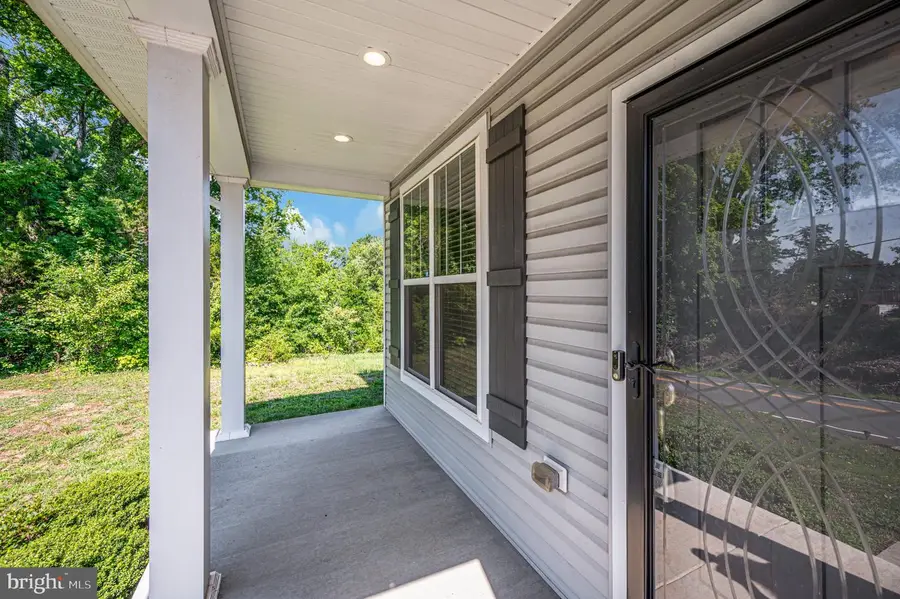 121 Forbes St, Fredericksburg, VA 22405 - #3