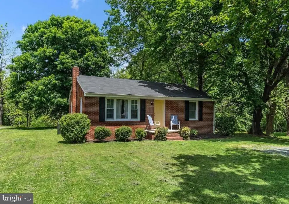 259 Hope Rd, Stafford, VA 22554 - #1