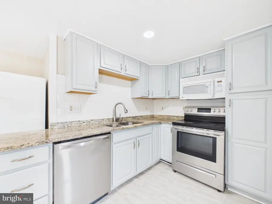 203 Shackelford Well Rd, Fredericksburg, VA 22406 - #3