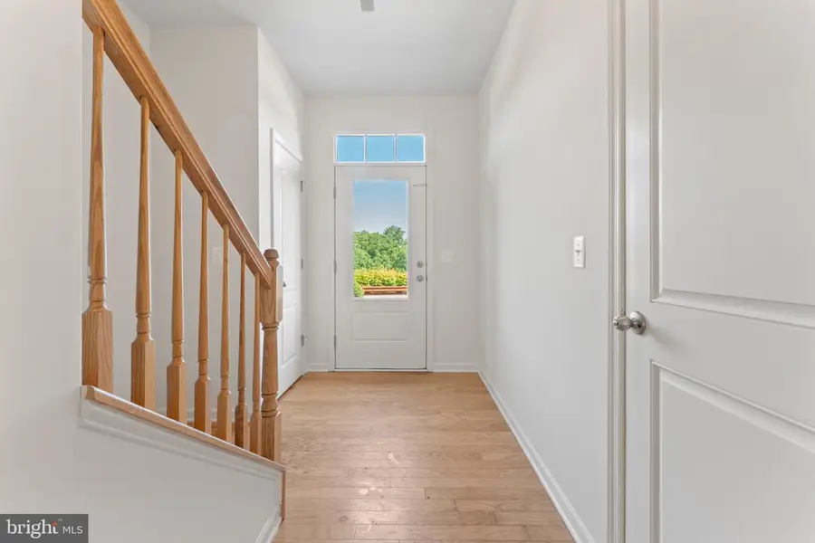 201 Spotswood St, Stafford, VA 22554 - #3