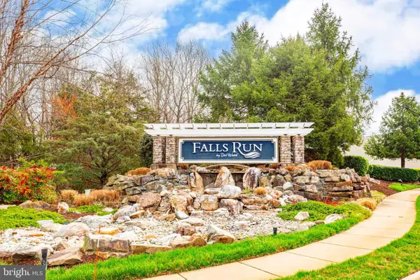12 Hanover Dr, FREDERICKSBURG, VA 22406