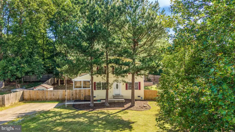 36 Plumosa Dr, Fredericksburg, VA 22405 - #2