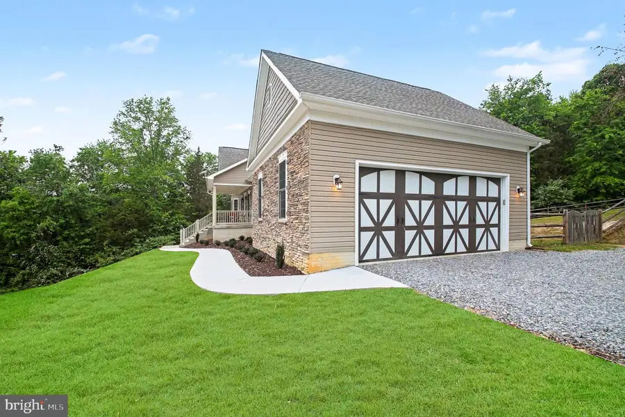 229 Colebrook Rd, Fredericksburg, VA 22405 - #2