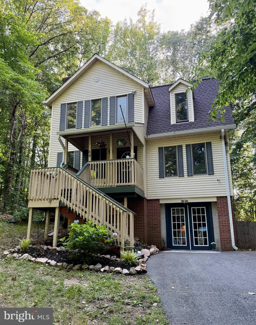 64 Greenridge Dr, Stafford, VA 22554 - #1