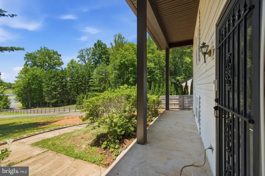 2080 Mountain View Rd, Stafford, VA 22556 - #3