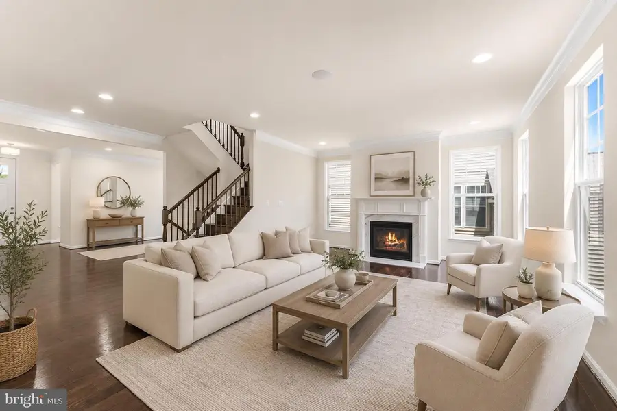 148 Gardenia Dr, Stafford, VA 22554 - #3