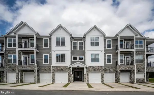 19 Artemisia Way Way #101, STAFFORD, VA 22554