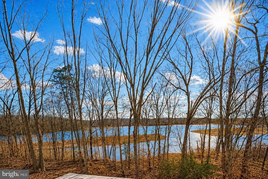 3413 Aquia Dr, Stafford, VA 22554 - #2