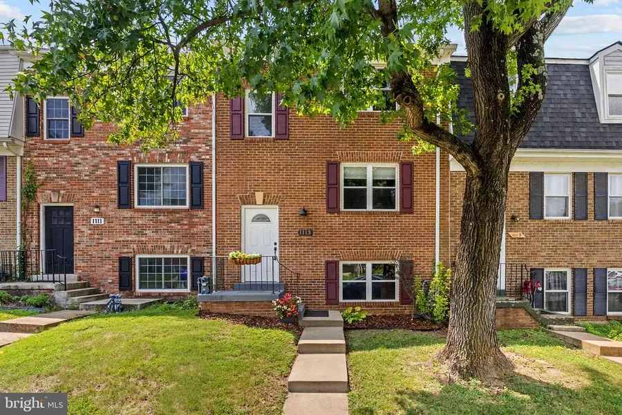 1113 Thomas Jefferson Pl, Fredericksburg, VA 22405 - #3