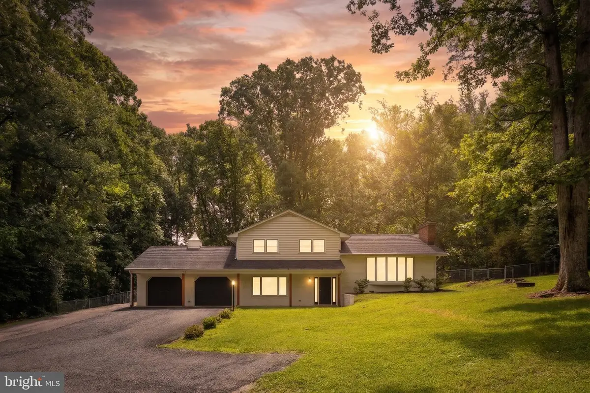 498 Brooke Rd, Fredericksburg, VA 22405 - #1