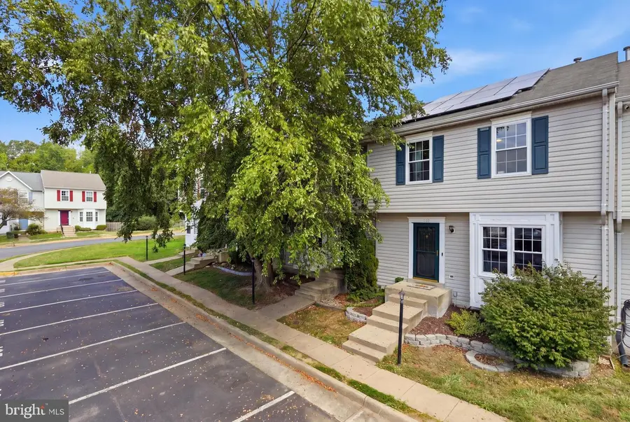 107 Bridgewood Ct, Stafford, VA 22554 - #2