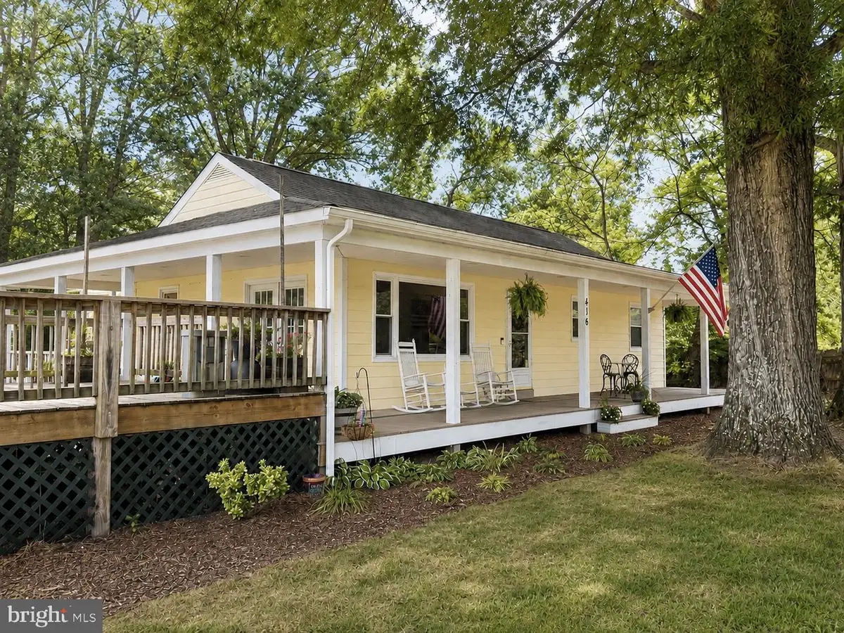 416 Truslow Rd, Fredericksburg, VA 22405 - #1