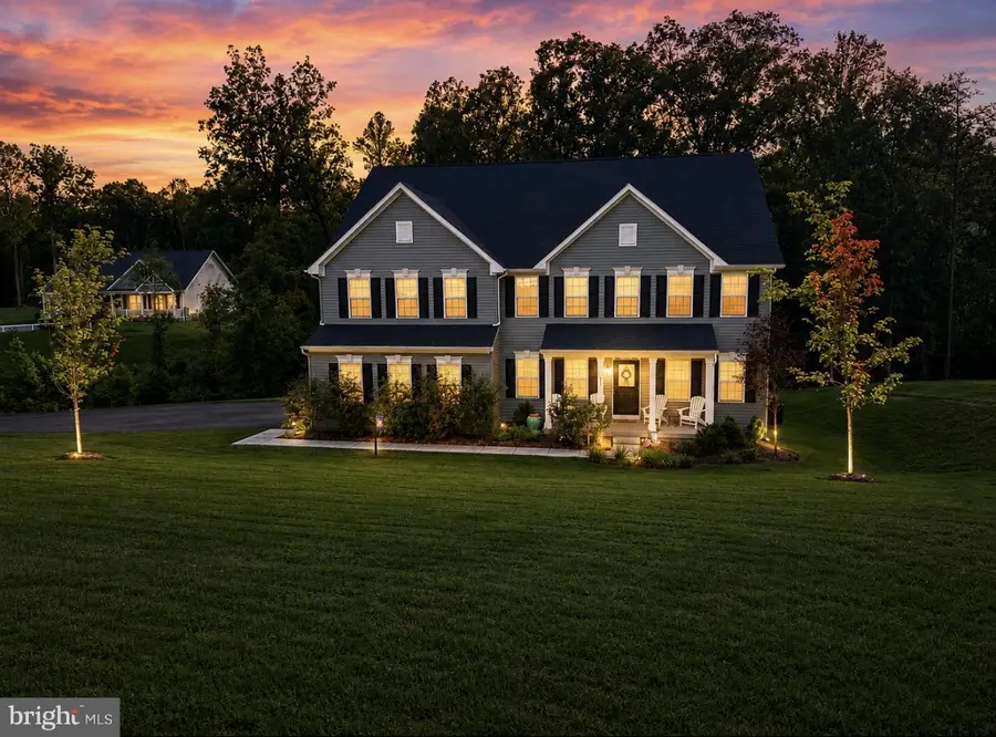 121 Lake Bluff Ct, Fredericksburg, VA 22406 - #2