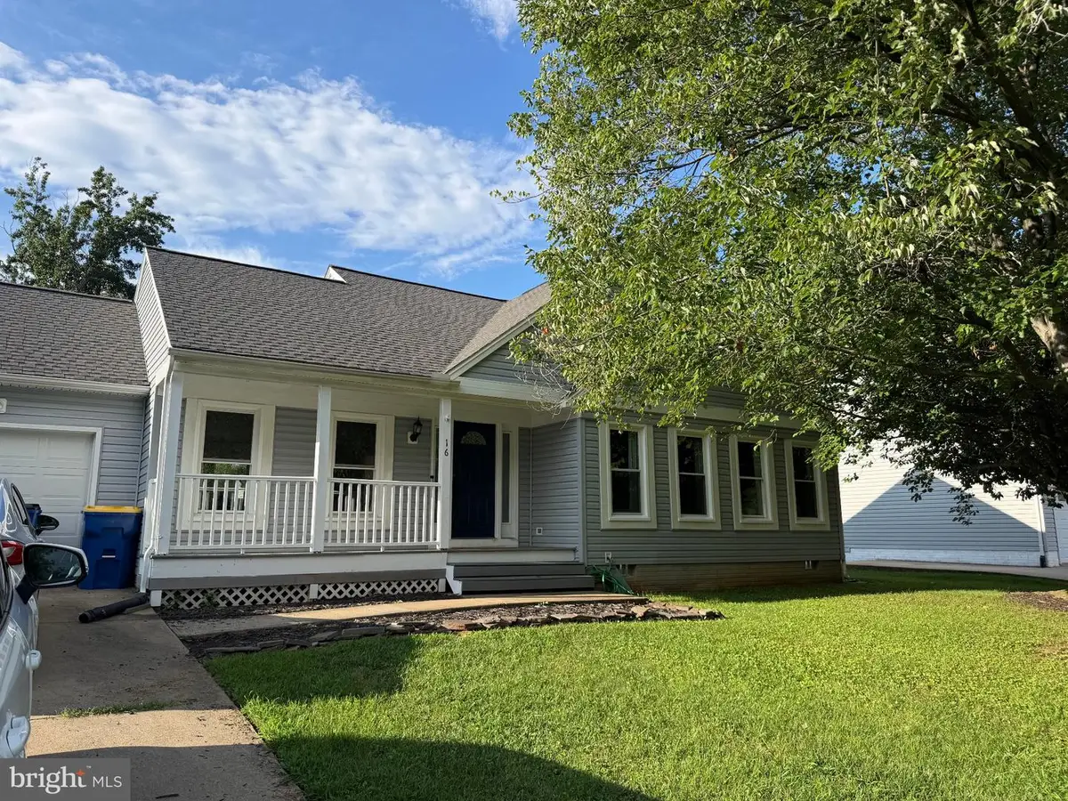 16 Kelly Way, Stafford, VA 22556 - #1