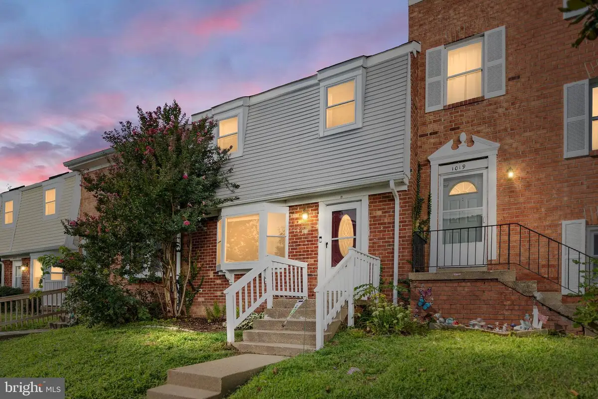 1017 Thomas Jefferson Pl, Fredericksburg, VA 22405 - #1