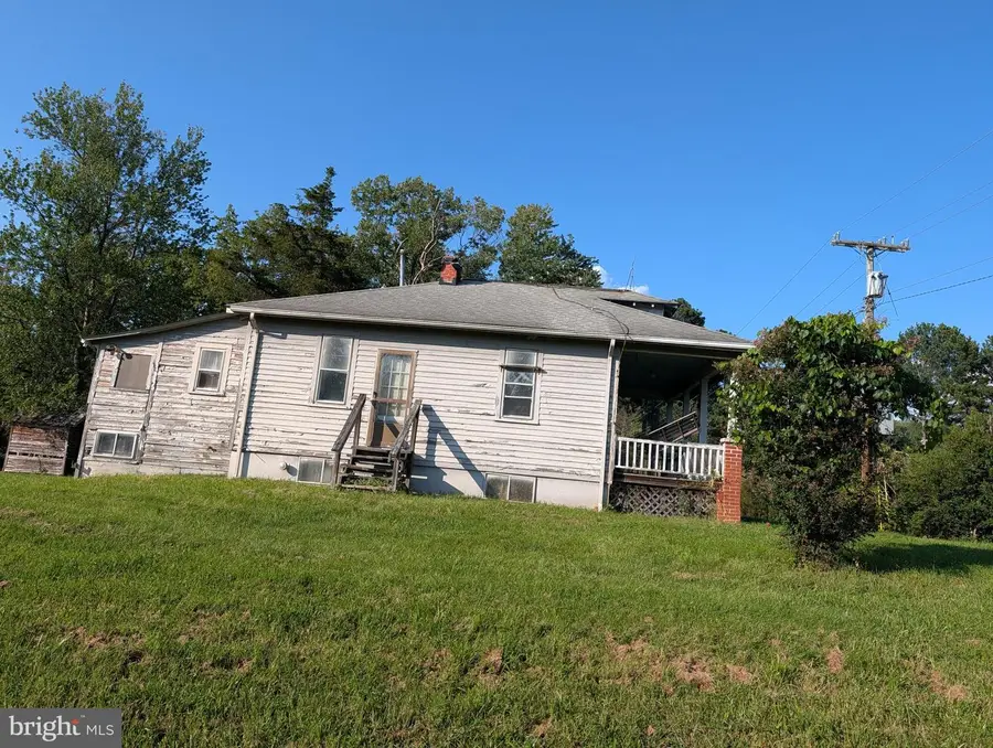 316 Greenbank Rd, Fredericksburg, VA 22406 - #3