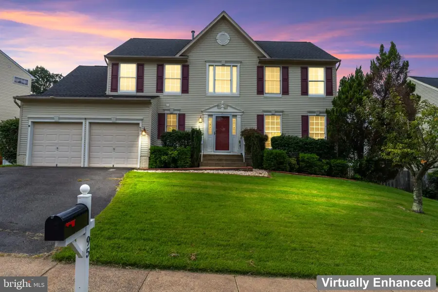 95 Basalt Dr, Fredericksburg, VA 22406 - #2