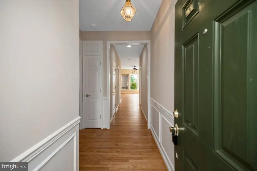 21 Buchanan Ct, Fredericksburg, VA 22406 - #2