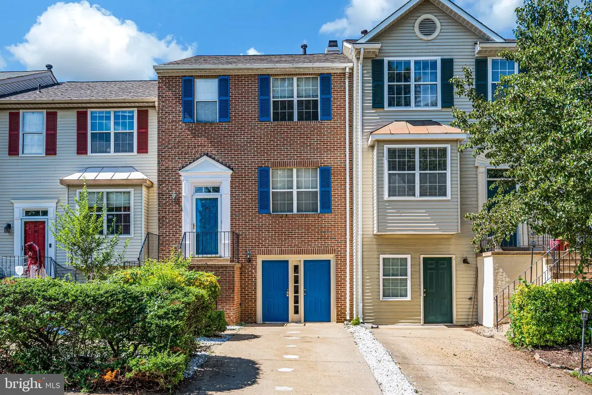 205 Club House Rd, Fredericksburg, VA 22406 - #1