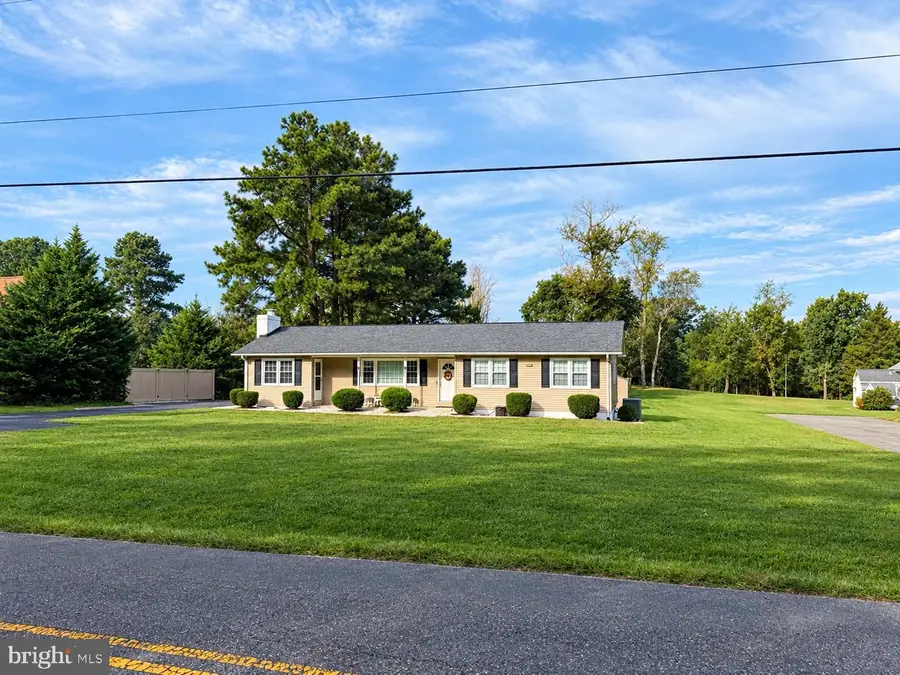 467 Brooke Rd, Fredericksburg, VA 22405 - #2