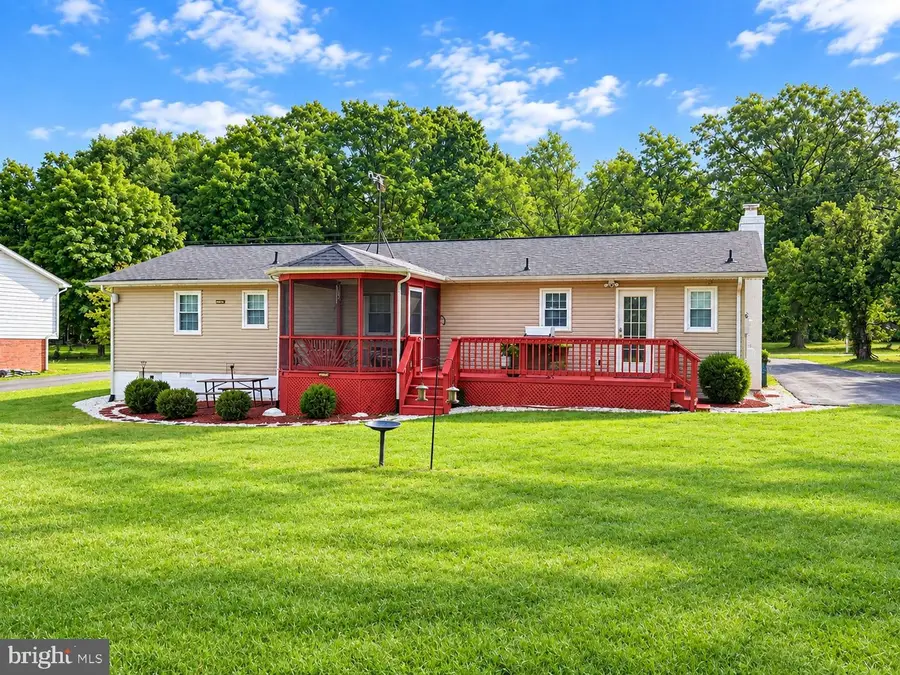 467 Brooke Rd, Fredericksburg, VA 22405 - #3