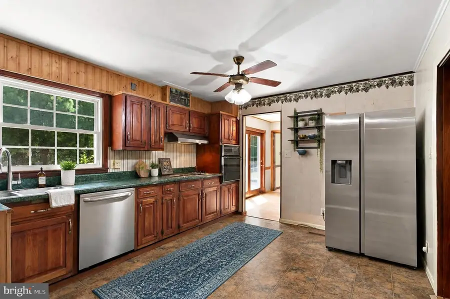 1204 Washington Dr, Stafford, VA 22554 - #2