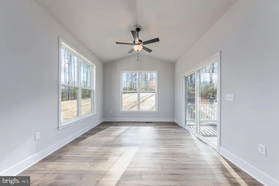 165 Butler Rd, Fredericksburg, VA 22405 - #3