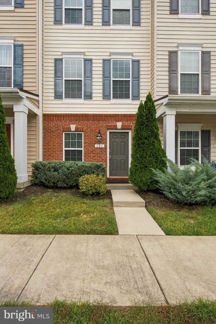 121 Tree Line Dr, Fredericksburg, VA 22405 - #2