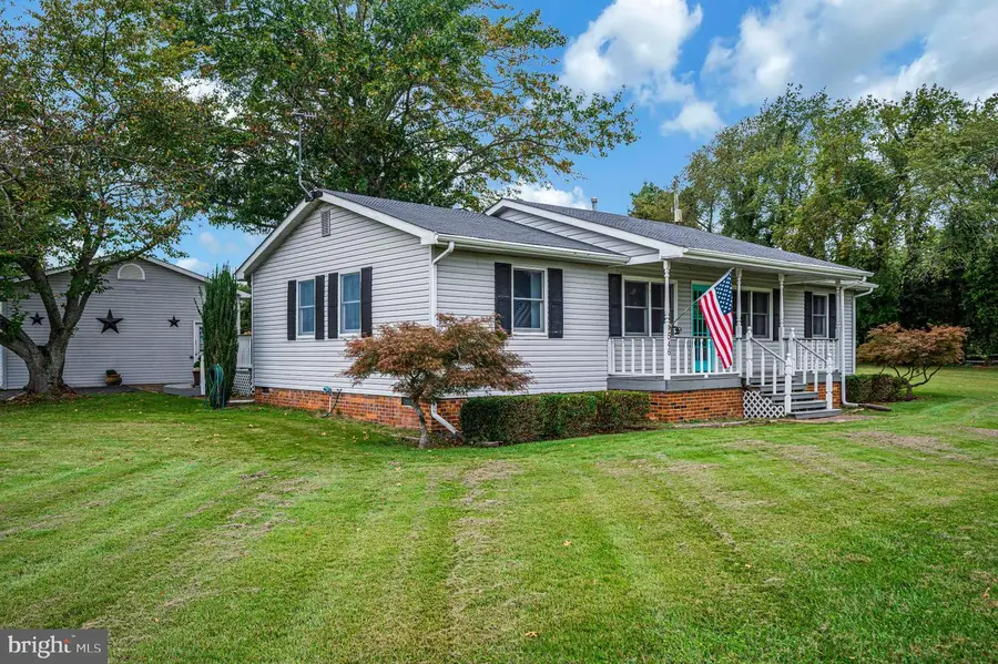 546 Marlborough Point Rd, Stafford, VA 22554 - #2