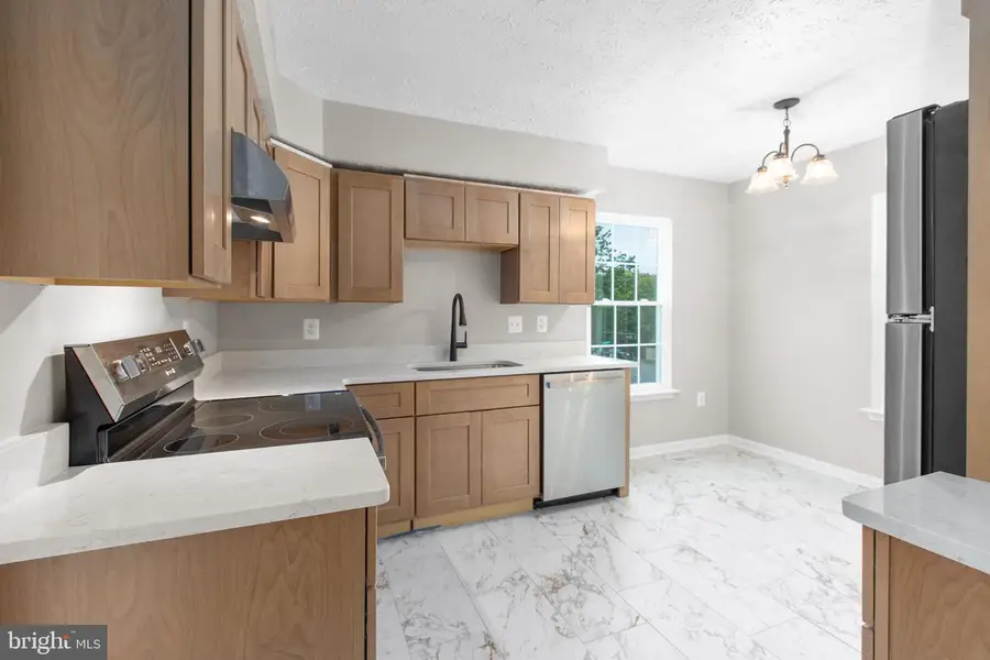 101 Blueridge Ct, Stafford, VA 22554 - #2