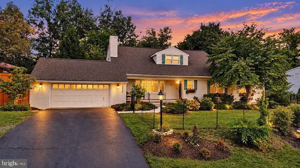 1817 Cherokee Rd, WAYNESBORO, VA 22980