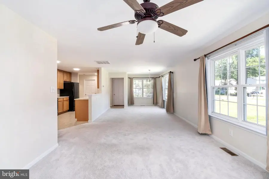 238 12th St, Colonial Beach, VA 22443 - Image #3