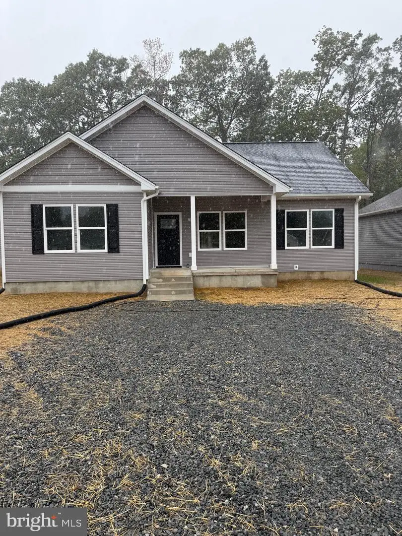 209 Holly Way, Colonial Beach, VA 22443 - Image #1