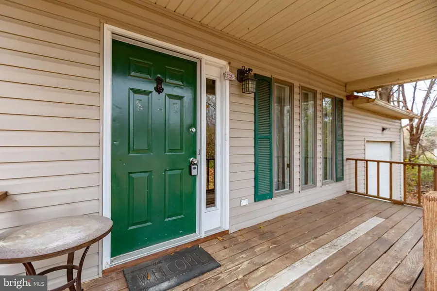 43 Dale Dr, Colonial Beach, VA 22443 - Image #3