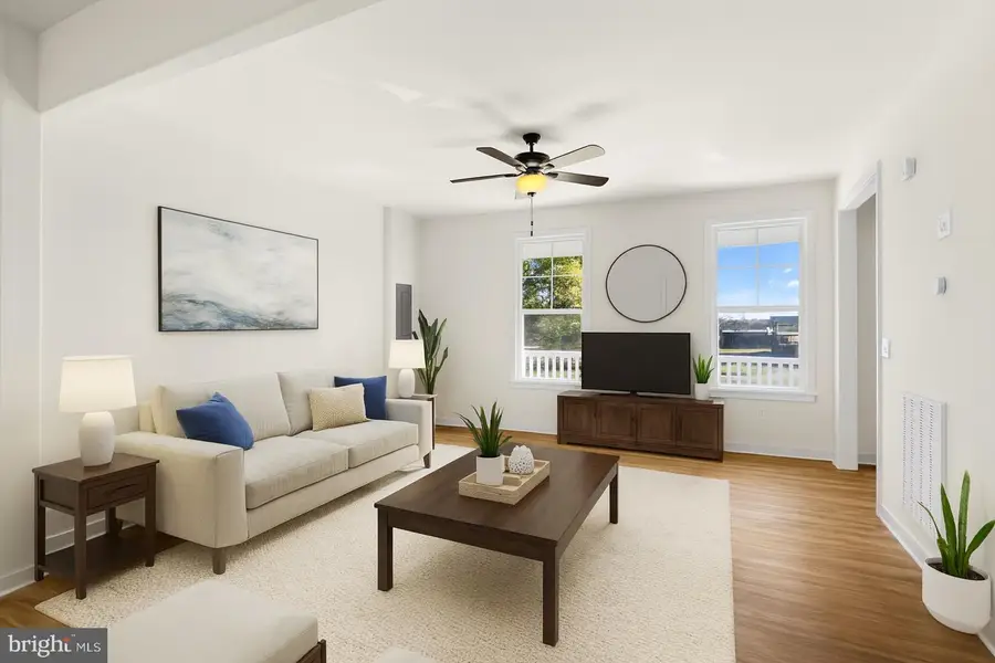 729 Lakeview Dr, Colonial Beach, VA 22443 - Image #2