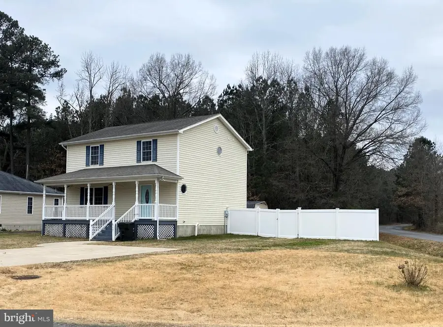 617 Wakefield Dr, Colonial Beach, VA 22443 - Image #3