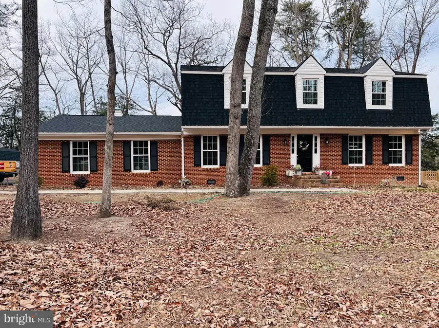 436 Thompson Cir, Colonial Beach, VA 22443 - Image #2