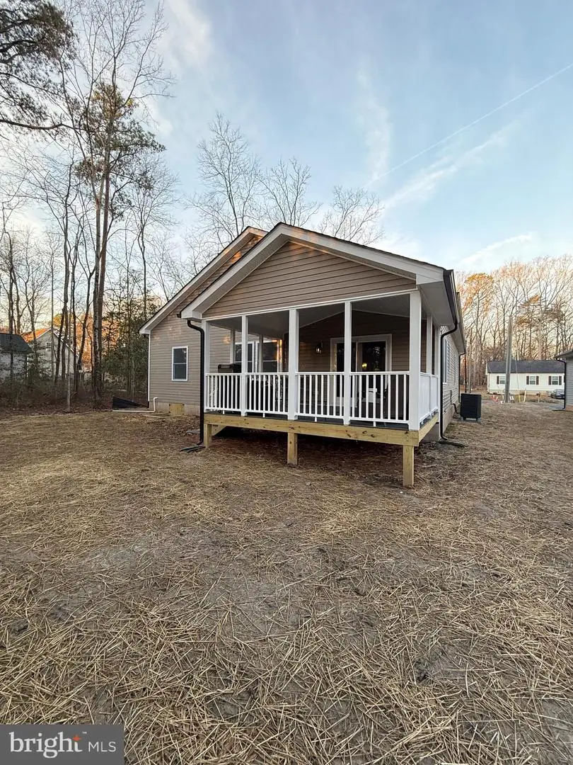 192 Woodmount Dr, Colonial Beach, VA 22443 - Image #2