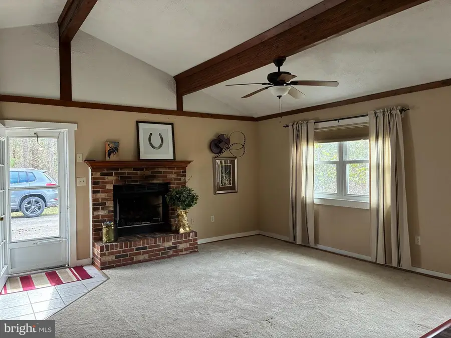 50 Greenway Dr, Colonial Beach, VA 22443 - #3