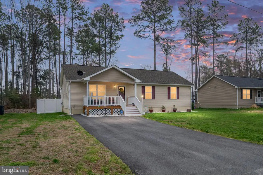 78 Rustic Ln, Colonial Beach, VA 22443 - #2