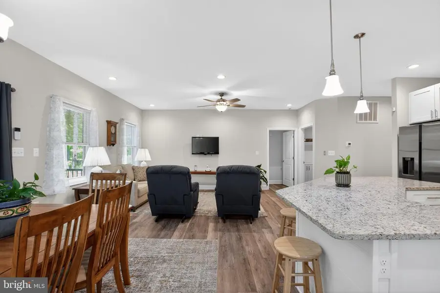 497 Circle Ln, Colonial Beach, VA 22443 - #3