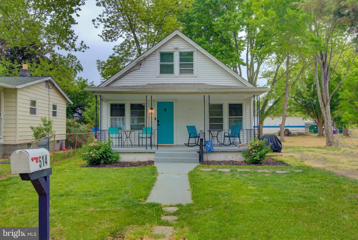 514 Franklin St, Colonial Beach, VA 22443 - #1