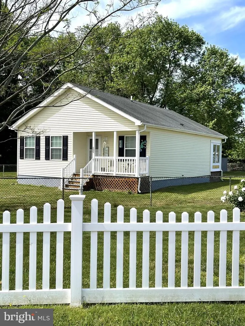 500 Lincoln Ave, Colonial Beach, VA 22443 - #3