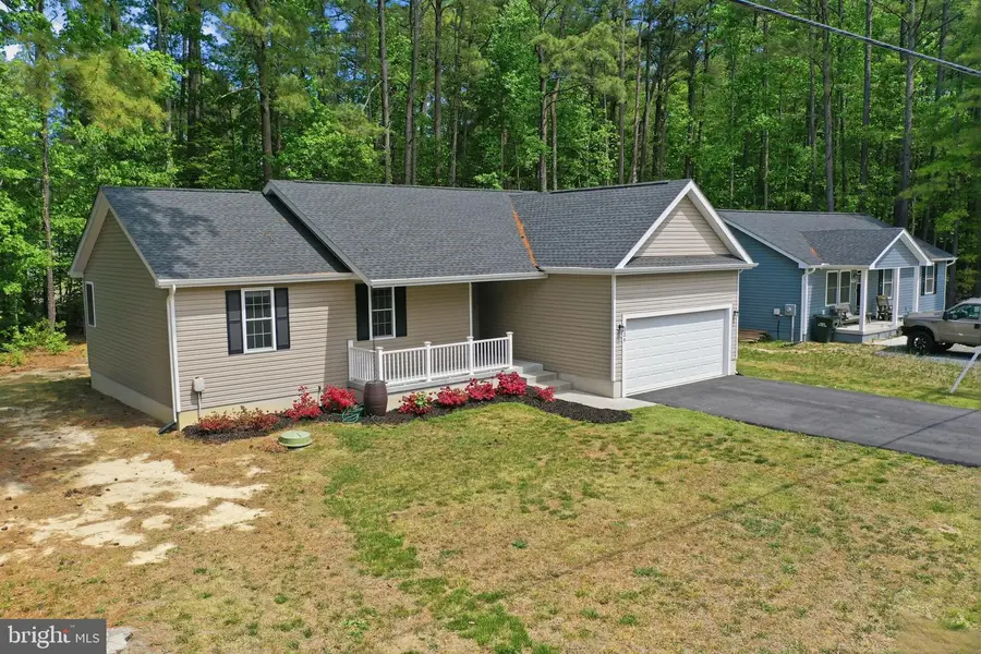 329 N Glebe Rd, Montross, VA 22520 - #2
