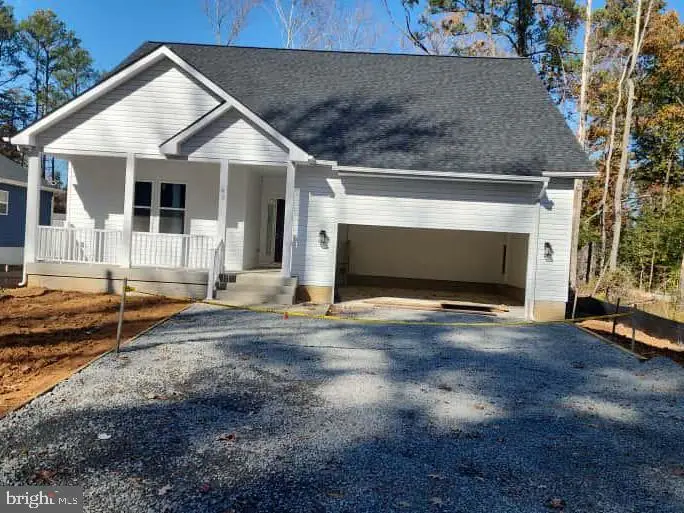 171 Wildwood Rd, Colonial Beach, VA 22443 - #1