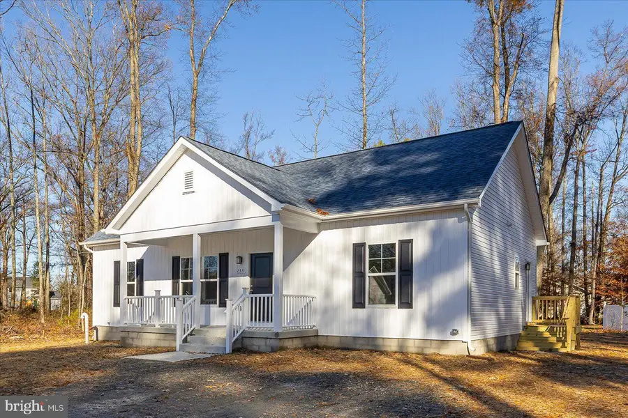177 Azure Dr, Colonial Beach, VA 22443 - #2